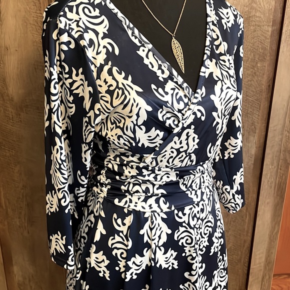 She Show pattern dress - Picture 3 of 4